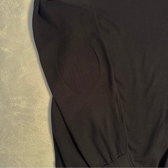 Lacoste Monochrome Cotton V-neck Knit Sweater Black Men’s M Gray Crocodile - Picture 3 of 6